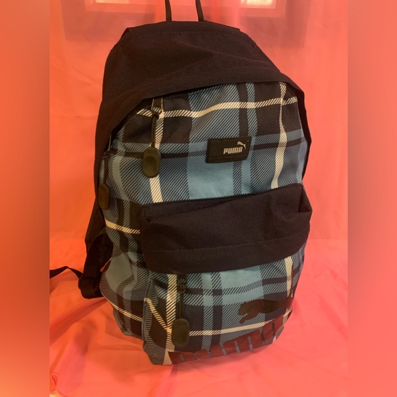 PUMA backpack 🤩👍 - Picture 2 of 9